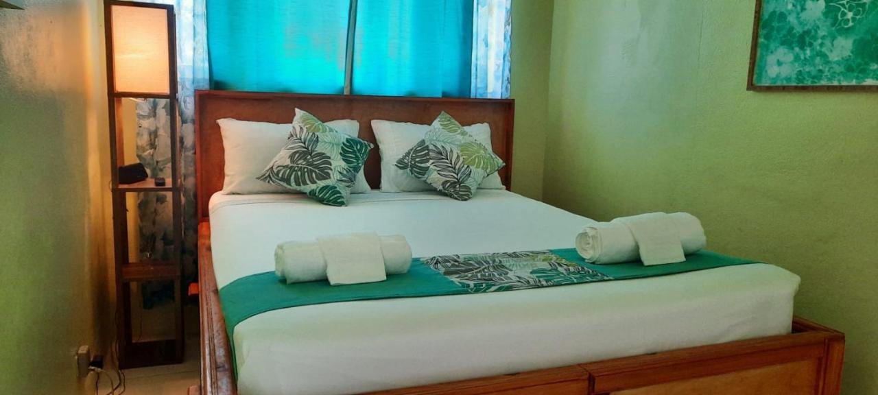 Eastwood Escape Hotel แนสซอ ภายนอก รูปภาพ